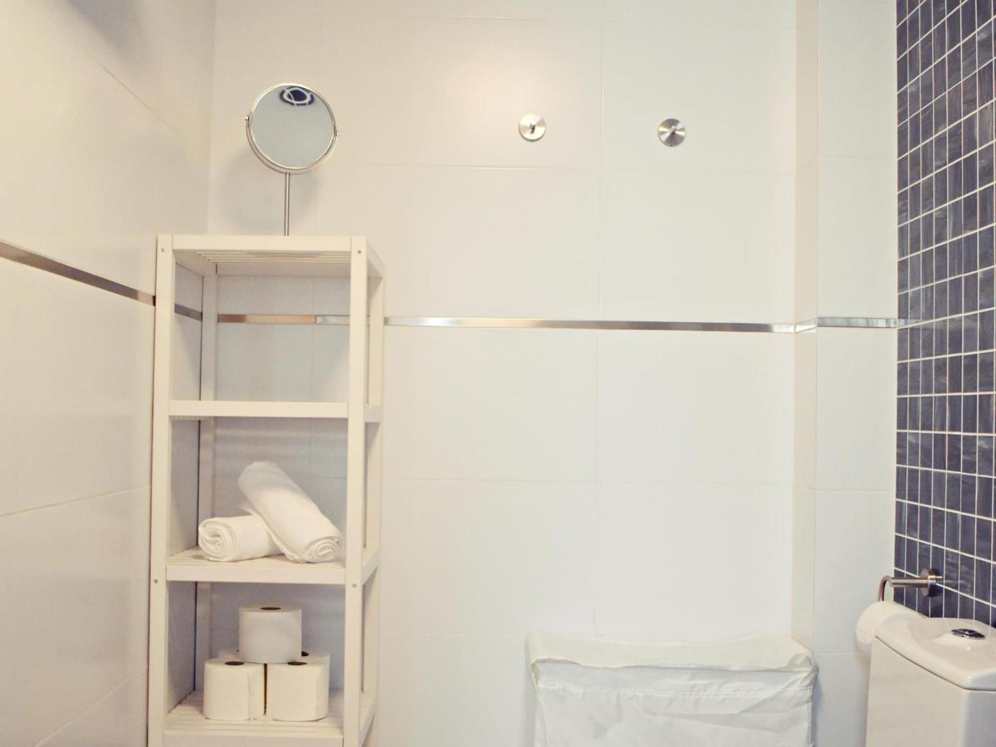 Cozy Apatment Just 10 Mins From The City Centre 말라가 외부 사진